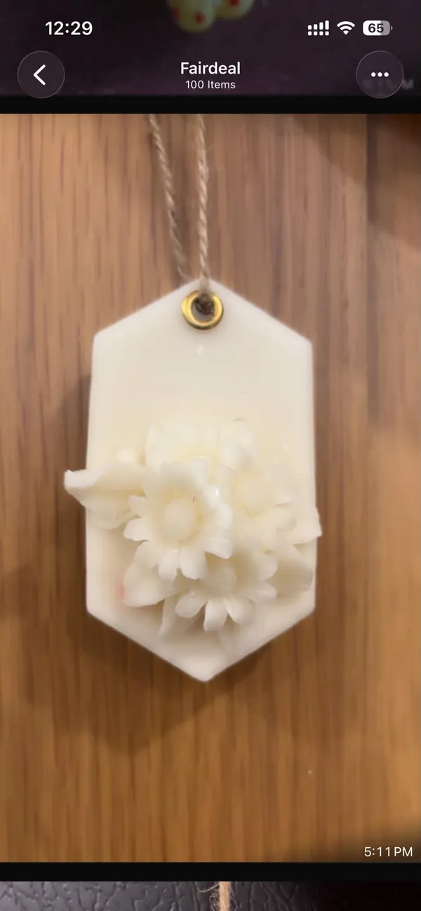Wax_Floral_Hanging_Decorative_Candle