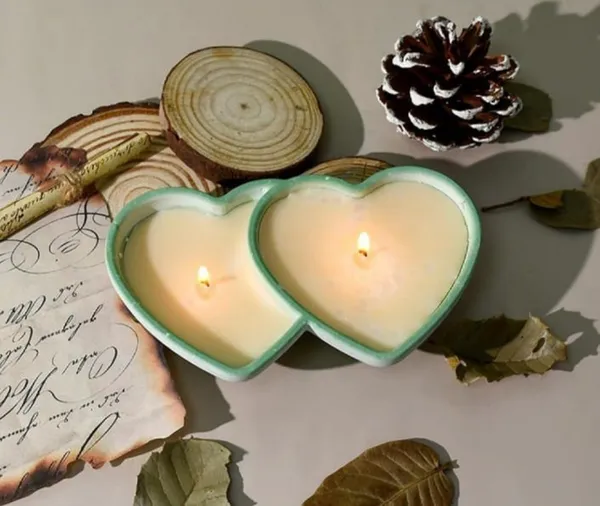Wax_Romantic_Heart_Shaped_Candle_Set
