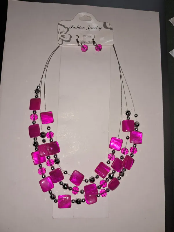 Pink_Agate_Beaded_Necklace_Set_For_Women