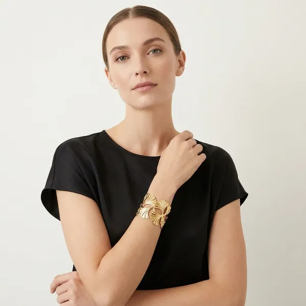 Gold_Stainless_Steel_Bracelet_Set_For_Women