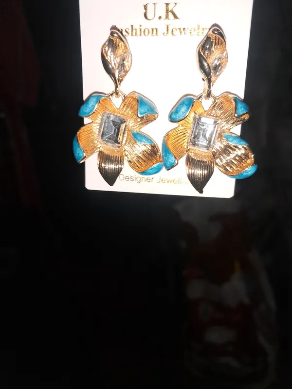 Blue_Zinc_Earrings_For_Women