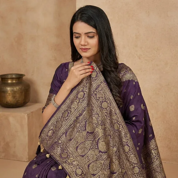 Purple_Banarasi_Silk_Saree_with_Golden_Zari_Border_and_Tassels