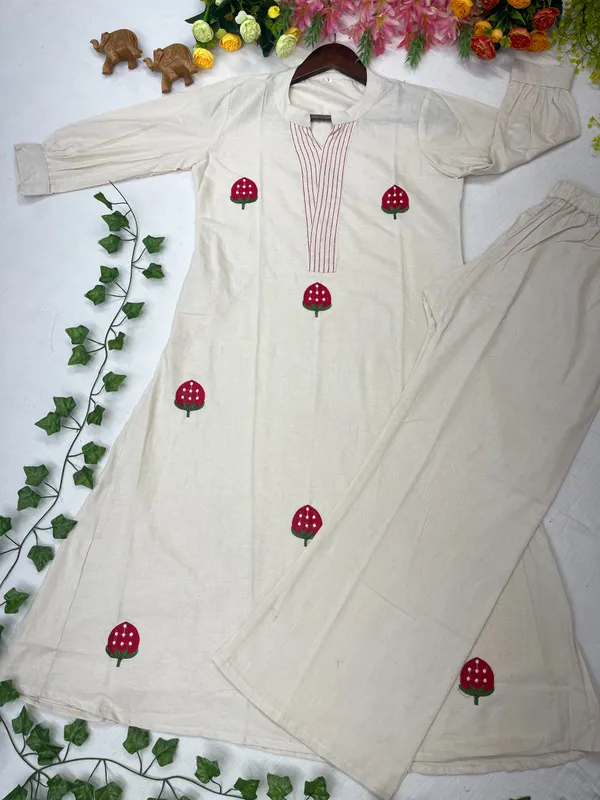 RichOra_BerryBloom_Cotton_Kurta_pant_Set