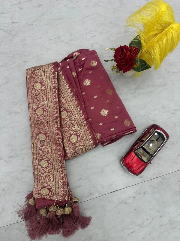 Pink_and_Maroon_Banarasi_Silk_Saree_with_Golden_Zari_Work