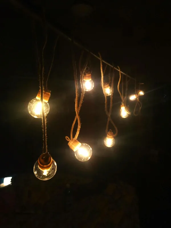 Eroven_Rustic_Jute_Rope_Hanging_String_Lights_–_Warm_Glow_Outdoor_&_Indoor_Décor