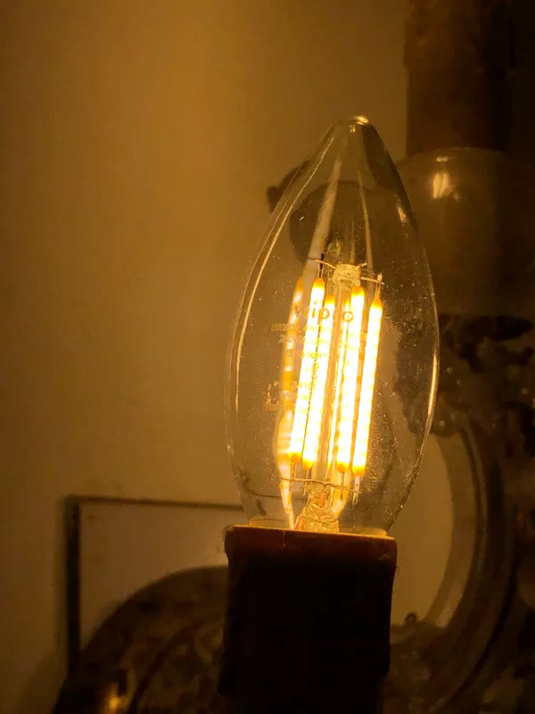 Clear_Glass_Candle_Shape_LED_Filament_Bulb_4W_E14_Base_-_Pack_of_2