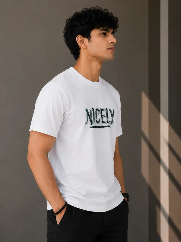 White_Cotton_Graphic_Print_T-Shirt_for_Men