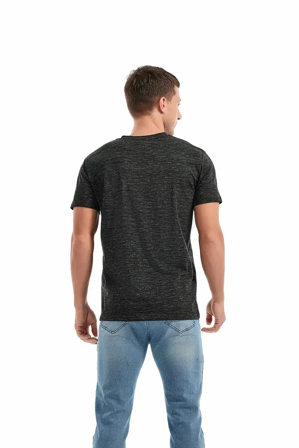 JW_BLACK-T-SHIRT