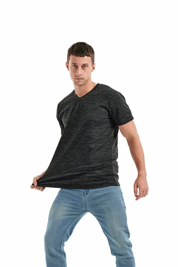 JW_BLACK-T-SHIRT