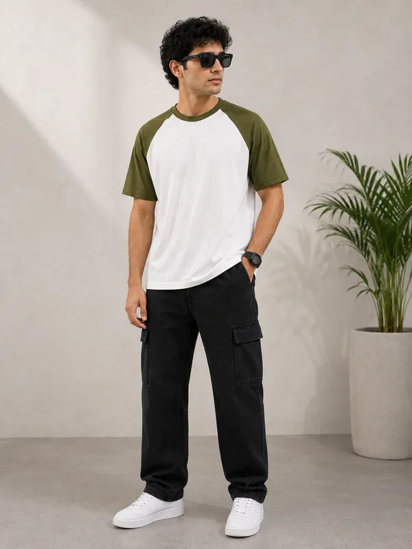 JW_GREEN-WHITE-T-SHIRT