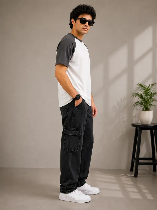 JW_GREY-WHITE-T-SHIRT