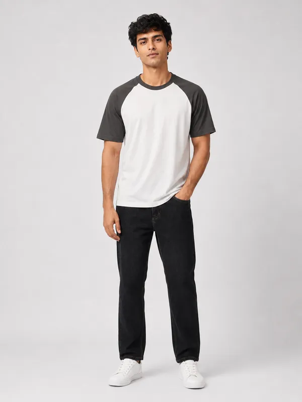 JW_GREY-WHITE-T-SHIRT