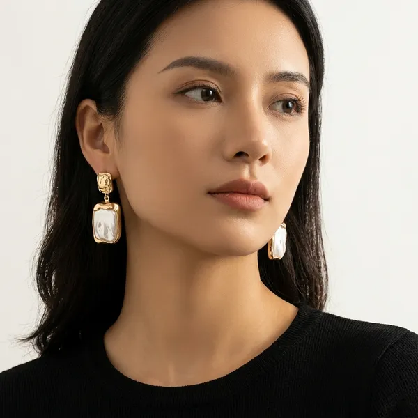 Gold_Earrings_Alloy_For_Women