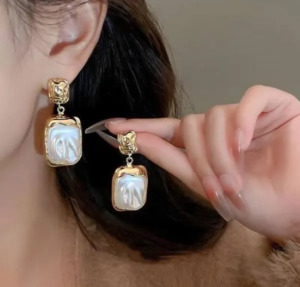 Offwhite_Earrings_Alloy_For_Women