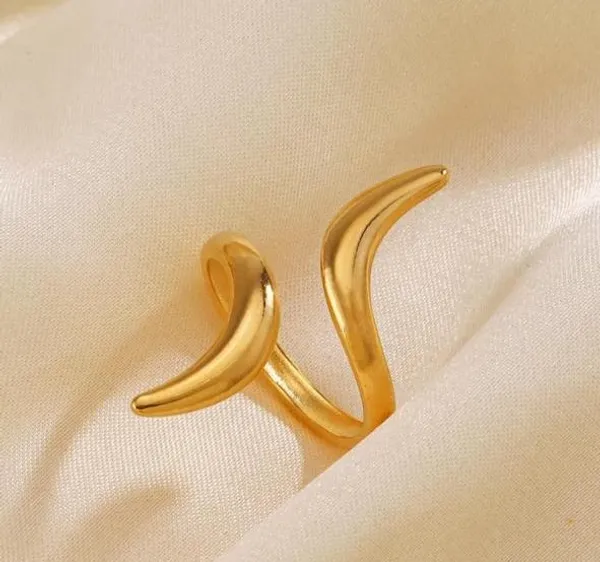 Gold_Ring_Alloy_For_Women