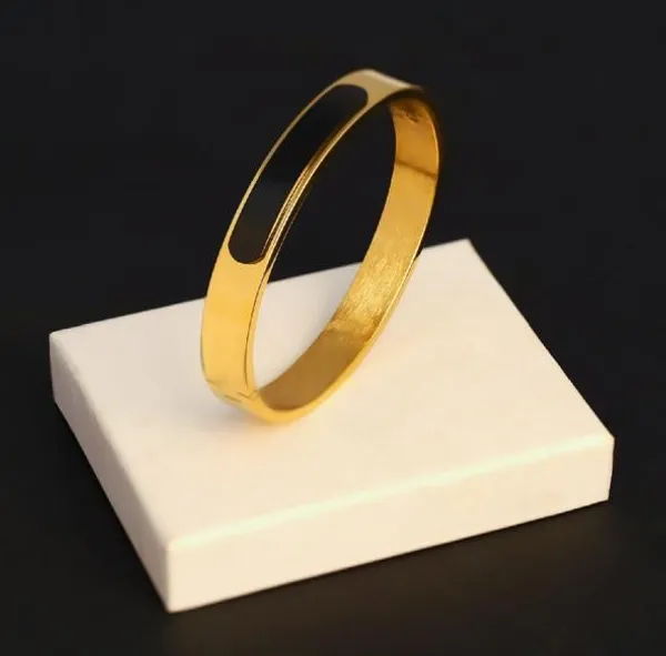 Gold_Bracelet_Alloy_For_Women