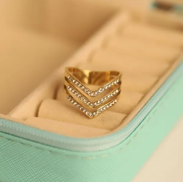 Gold_Ring_Alloy_For_Women