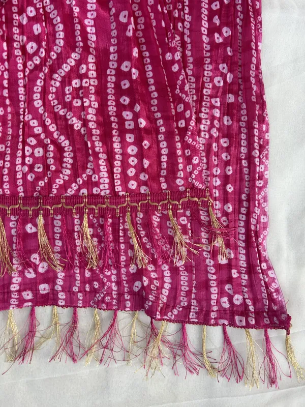 Pink_Polyster_Fancy_Dupatta_For_Women