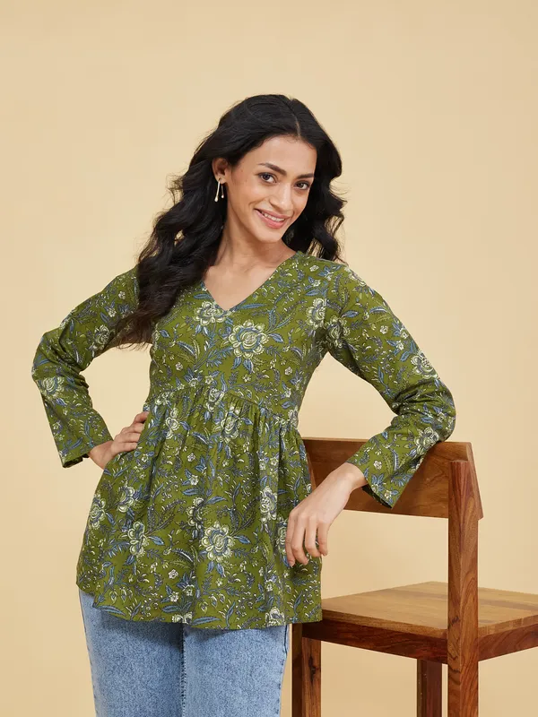 Olive_Green_Cotton_Fancy_Tunic_Kurti__For_Women