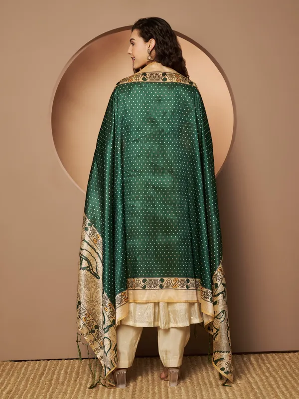 Cream_And_Green_Poly_Silk_Fancy_Dupatta_For_Women