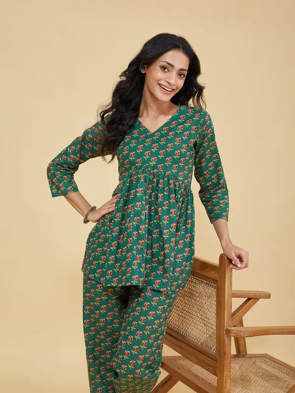 Green_Cotton_Fancy_Coord_Set_For_Women