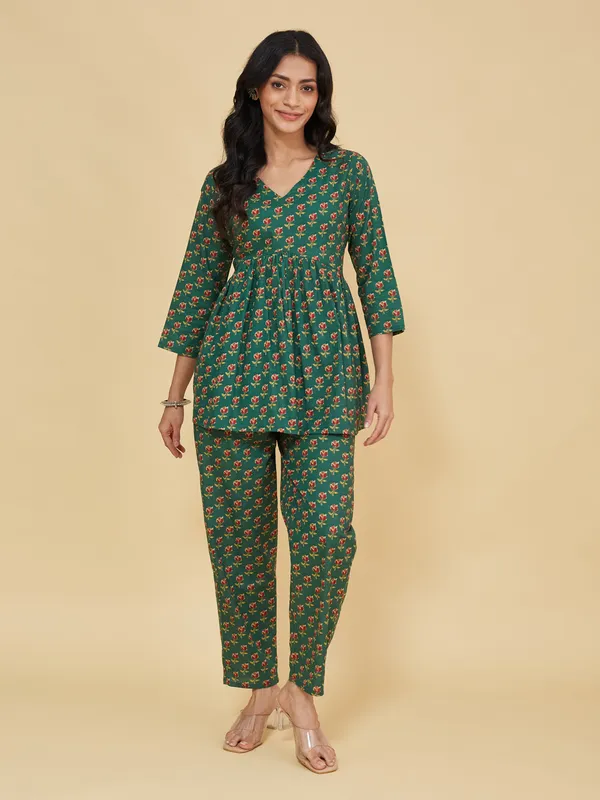 Green_Cotton_Fancy_Coord_Set_For_Women