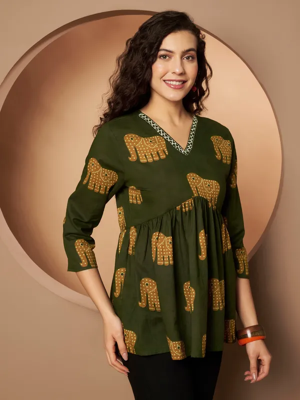 Green_Cotton_Fancy_Tunic_Kurti_For_Women