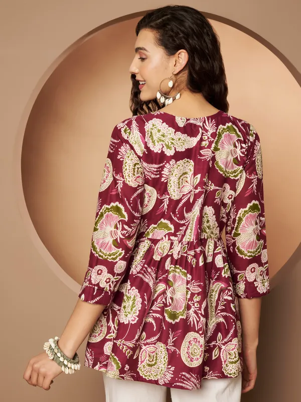 Burgundy_Cotton_Fancy_Tunic_Kurti_For_Women