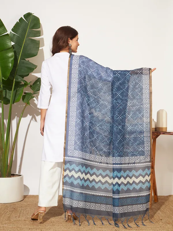 Blue_And_White_Poly_Linen_Fancy_Dupatta_For_Women