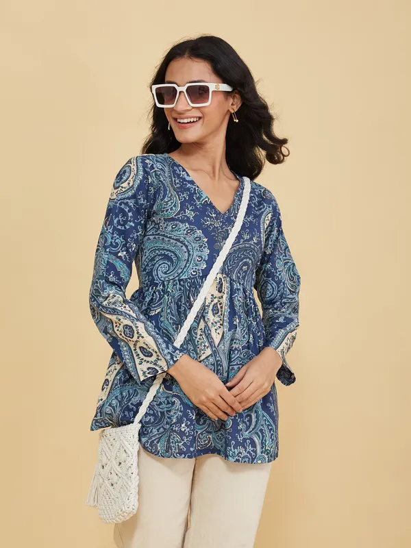 Blue_Cotton_Fancy_Tunic_Kurti_For_Women