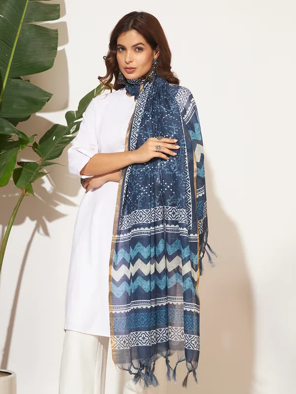 Blue_And_White_Poly_Linen_Fancy_Dupatta_For_Women