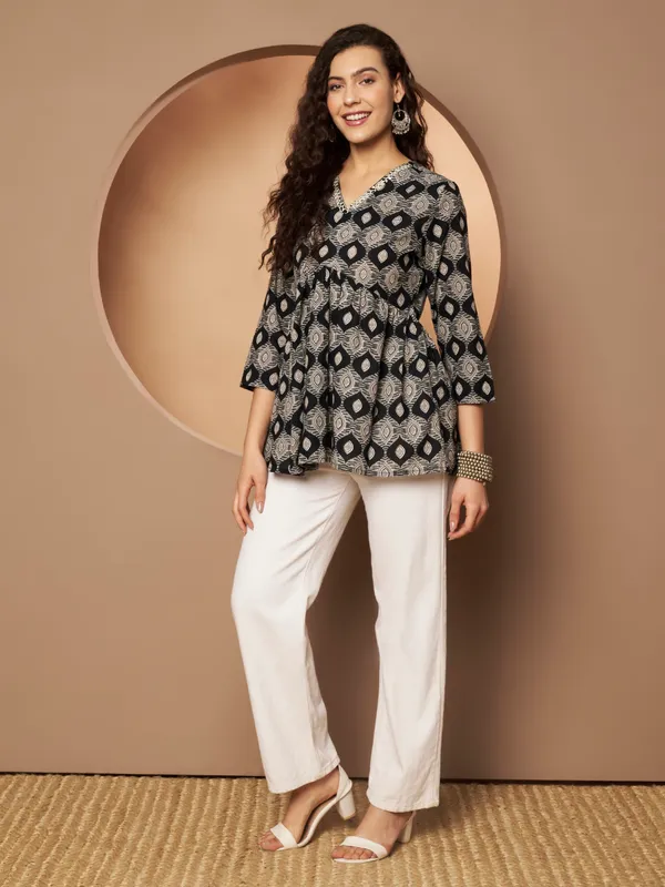 Multicolor_Cotton_Fancy_Tunic_Kurti__For_Women