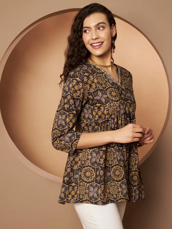 Dark_Brown_Cotton_Tunic_Kurti_For_Women