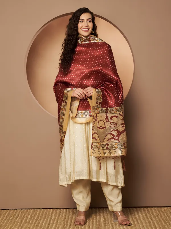 Maroon_And_Cream_Poly_Silk_Fancy_Dupatta_For_Women