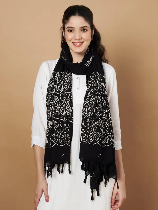 Black_Viscose_Rayon_Fancy_Dupatta_For_Women