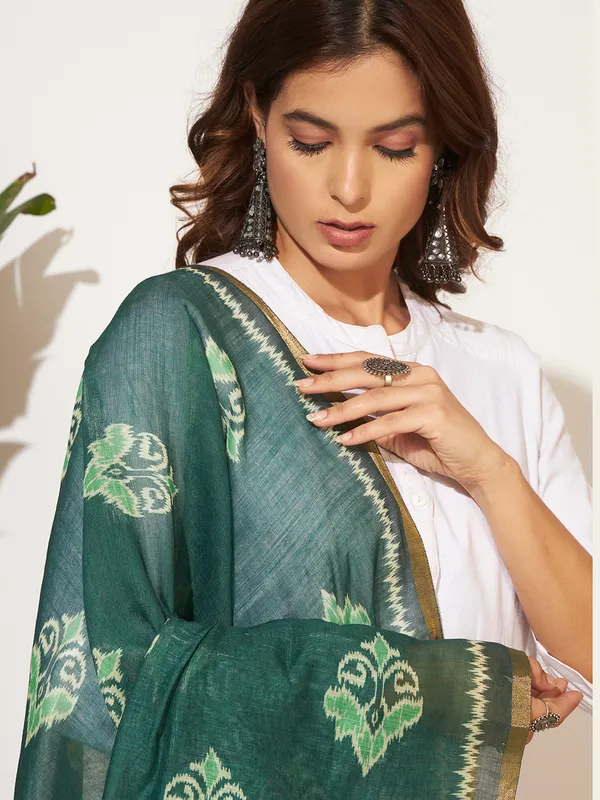 Green_And_Gold_Poly_Linen_Fancy_Dupatta_For_Women