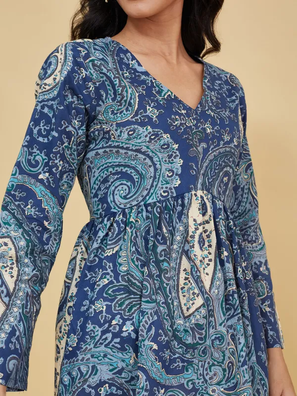 Blue_Cotton_Fancy_Tunic_Kurti_For_Women
