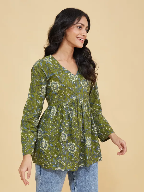 Olive_Green_Cotton_Fancy_Tunic_Kurti__For_Women