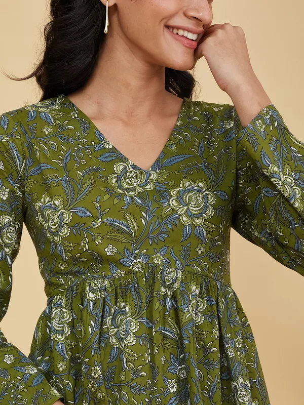 Olive_Green_Cotton_Fancy_Tunic_Kurti__For_Women