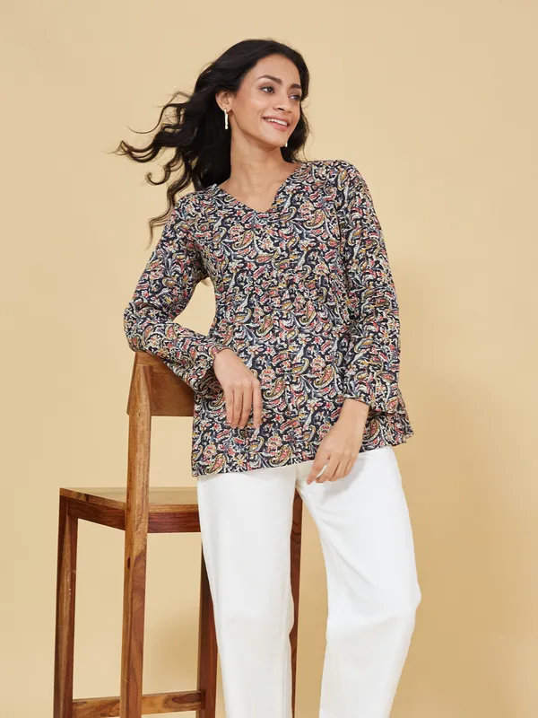 Multicolor_Cotton_Fancy_Tunic_Kurti_For_Women