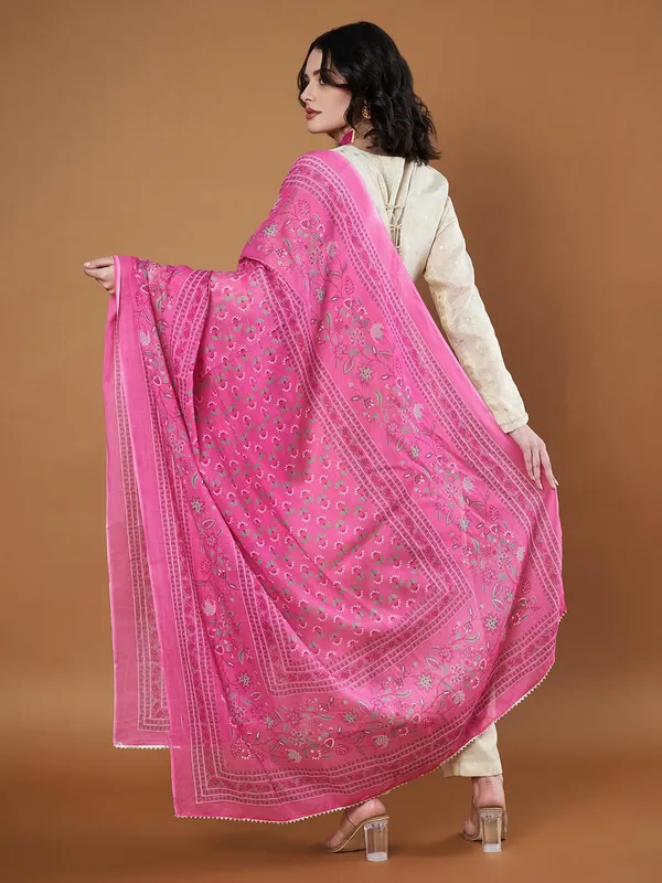 Pink_Cotton_Fancy_Dupatta_For_Women