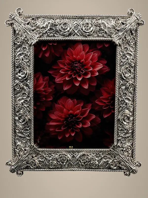 Royal_Rose_Photo_Frame_–_Silver_Finish