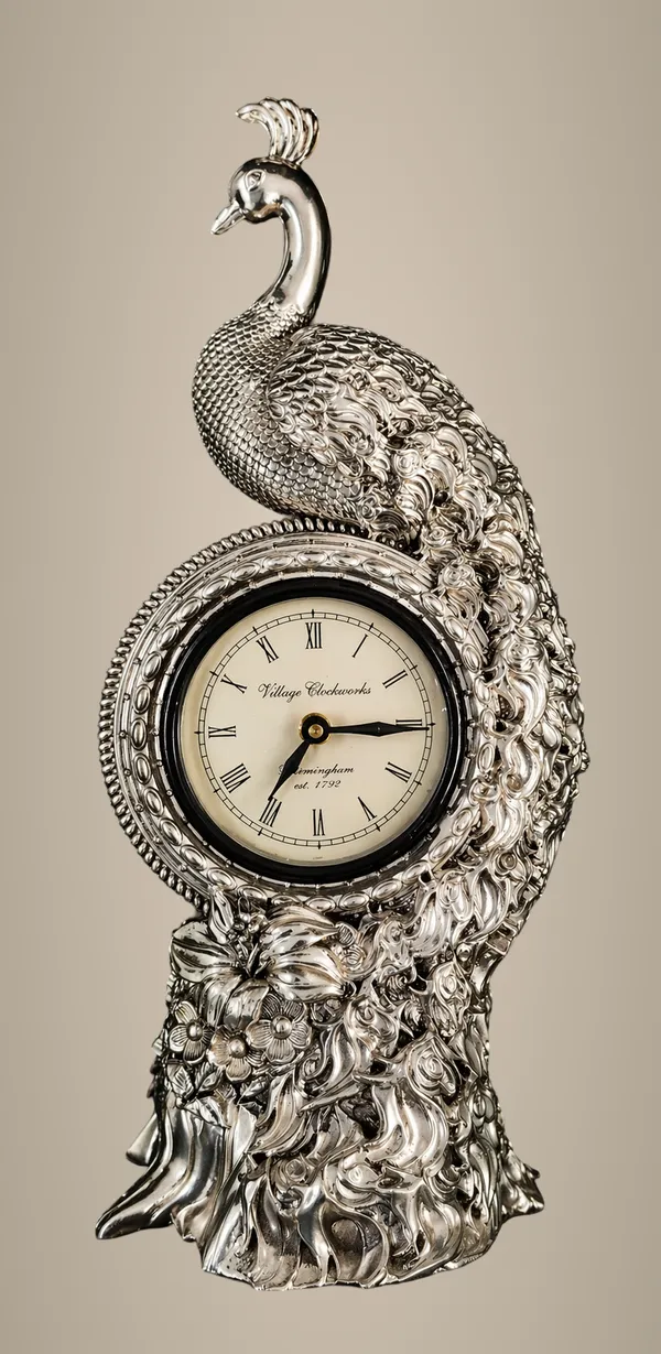 Royal_Peacock_Table_Clock_–_Silver_Finish