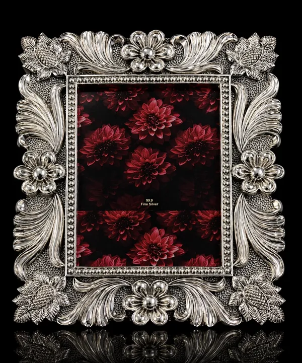 Imperial_Floral_Photo_Frame_–_Silver_Finish