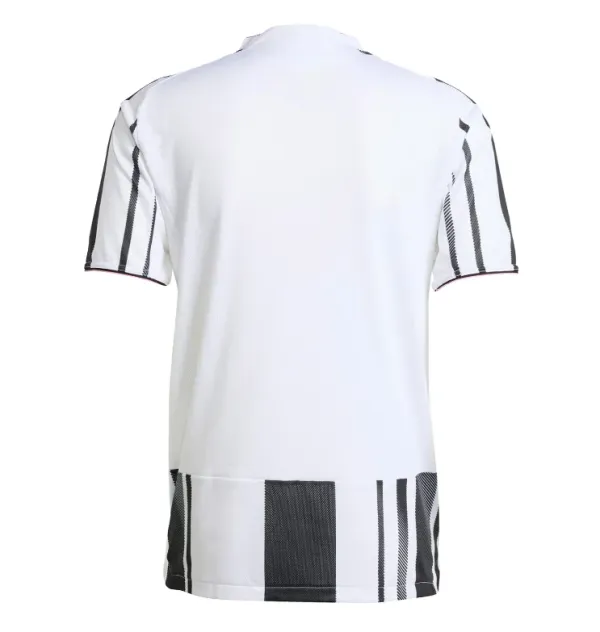 Player_Version_Juventus_Home_Jersey_25_26_No_Sponsor
