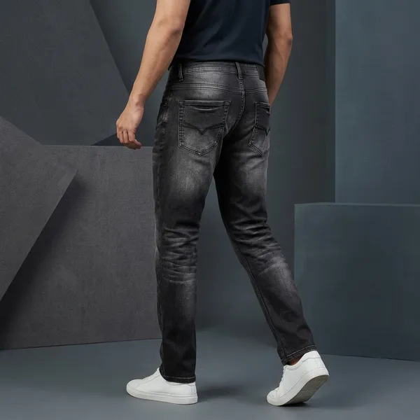 Black_Denim_Regular_Fit_Faded_Jeans_For_Men