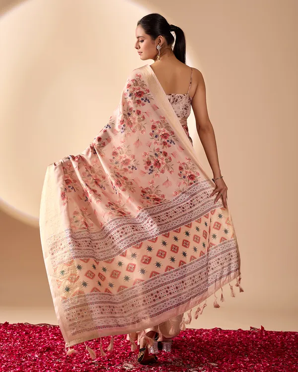 Women_Woven_Saree