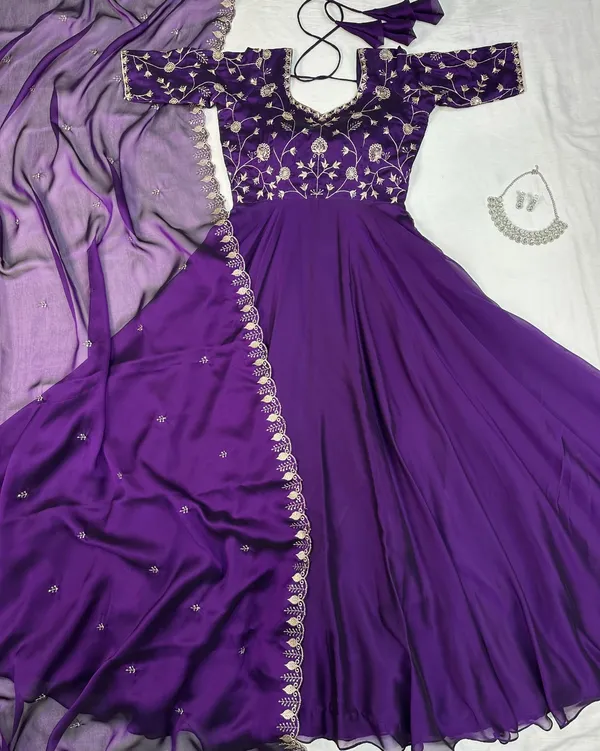 Woven_Design_Kurta_With_Dupatta