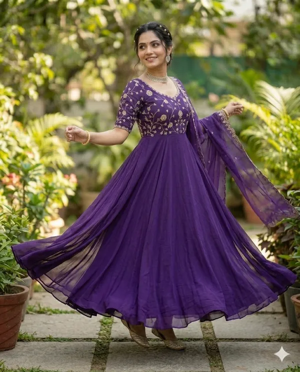 Woven_Design_Kurta_With_Dupatta