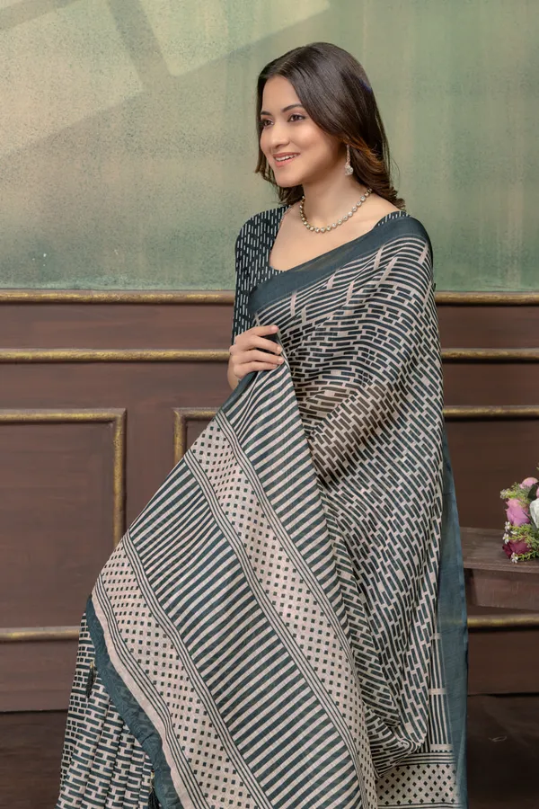 Women_Woven_Saree